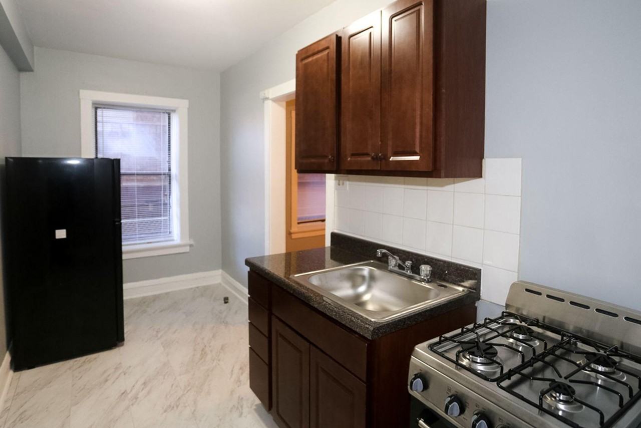 4602 N Beacon St #4C