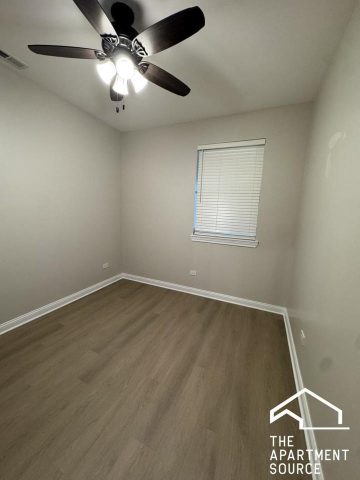 3602 W 26th St #2 - Photo 7 of 11