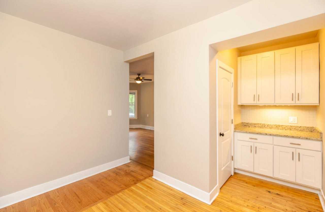 1337 W Touhy Ave #3N - Photo 4 of 12