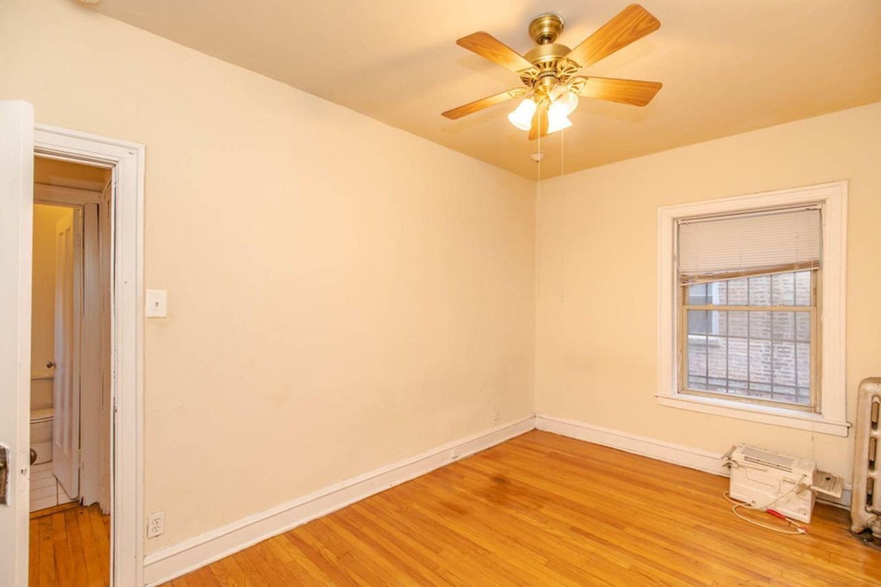 1333 W Touhy Ave #2W - Photo 5 of 9