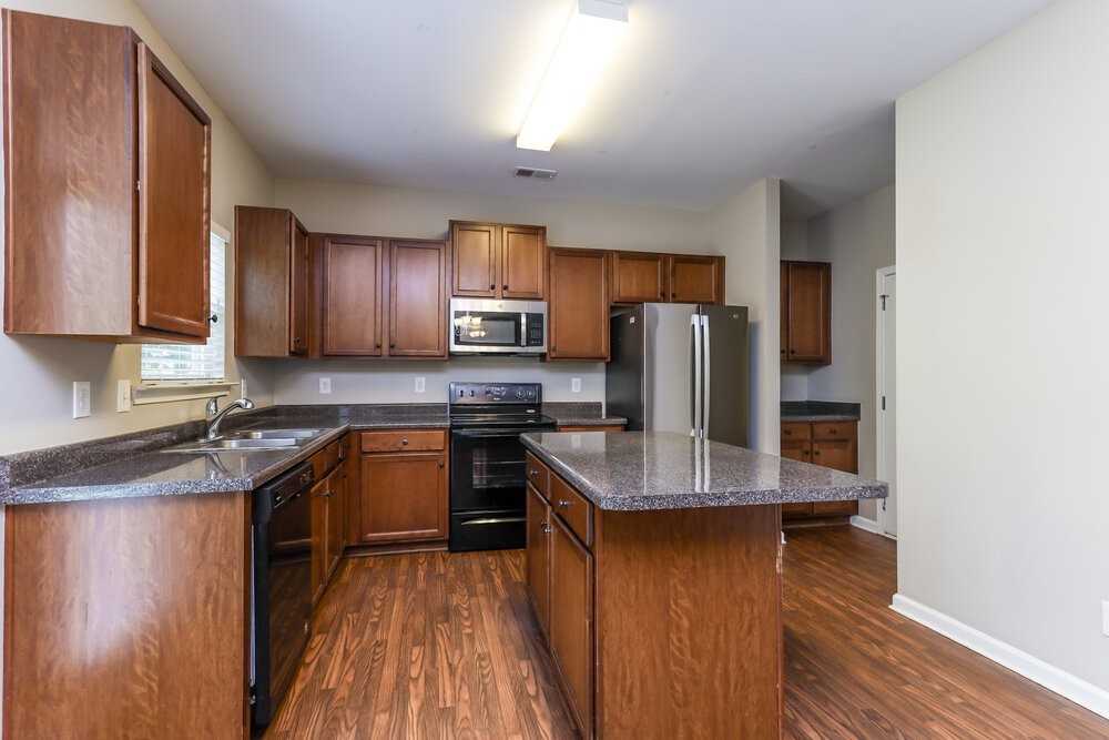 137 Centerra Springs Dr - Photo 6 of 17