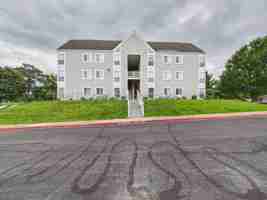 featured image of 1336 Hunters Rd #C