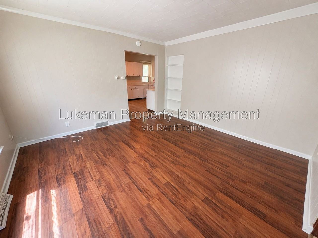 617 Forest St #1 - Photo 2 of 12