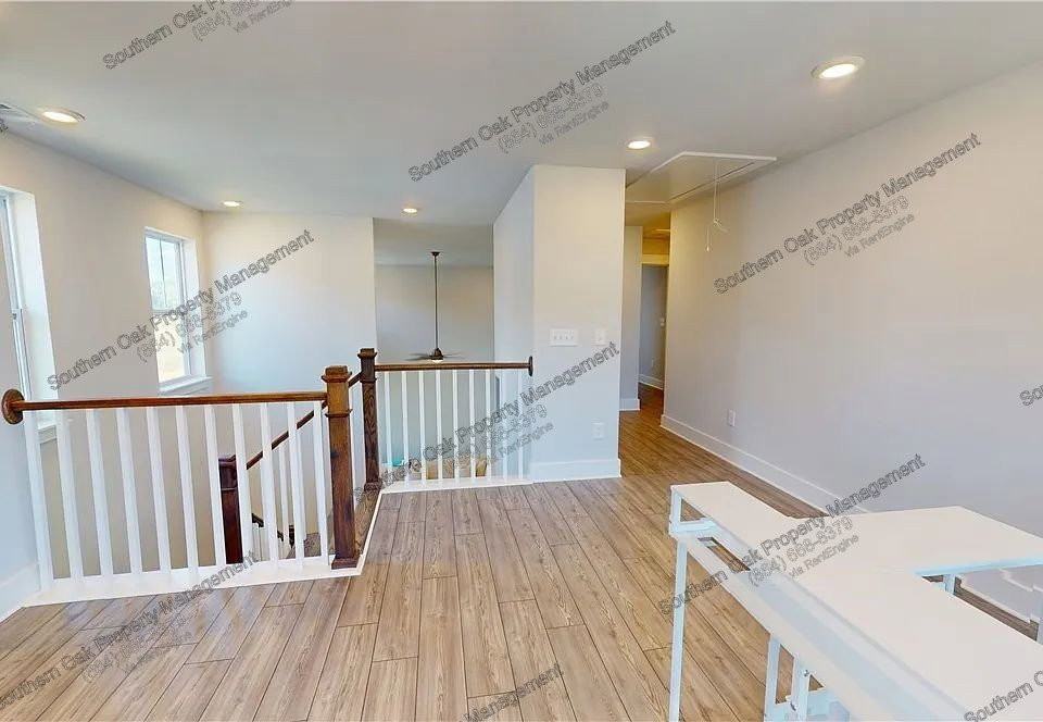 155 Founders Blvd - Photo 4 of 13