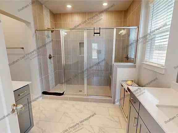 155 Founders Blvd - Photo 7 of 13