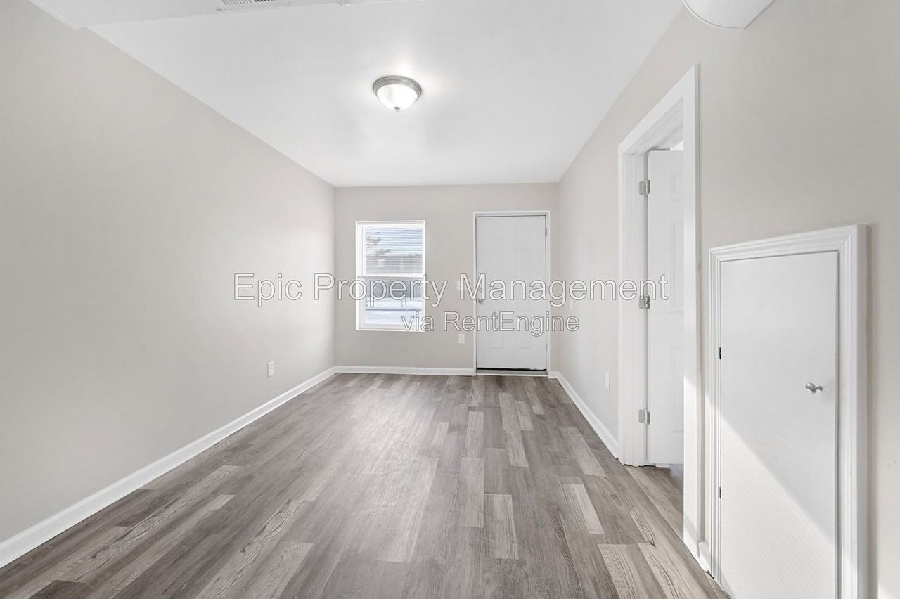 6759 Ford Ave - Photo 5 of 12