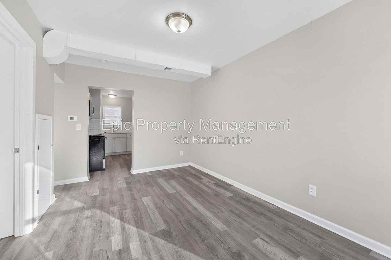 6759 Ford Ave - Photo 7 of 12