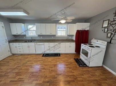 325 Freedom Trl - Photo 3 of 14