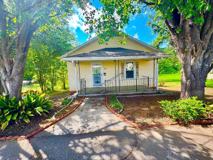 311 Lakeside Dr - Photo 1 of 1