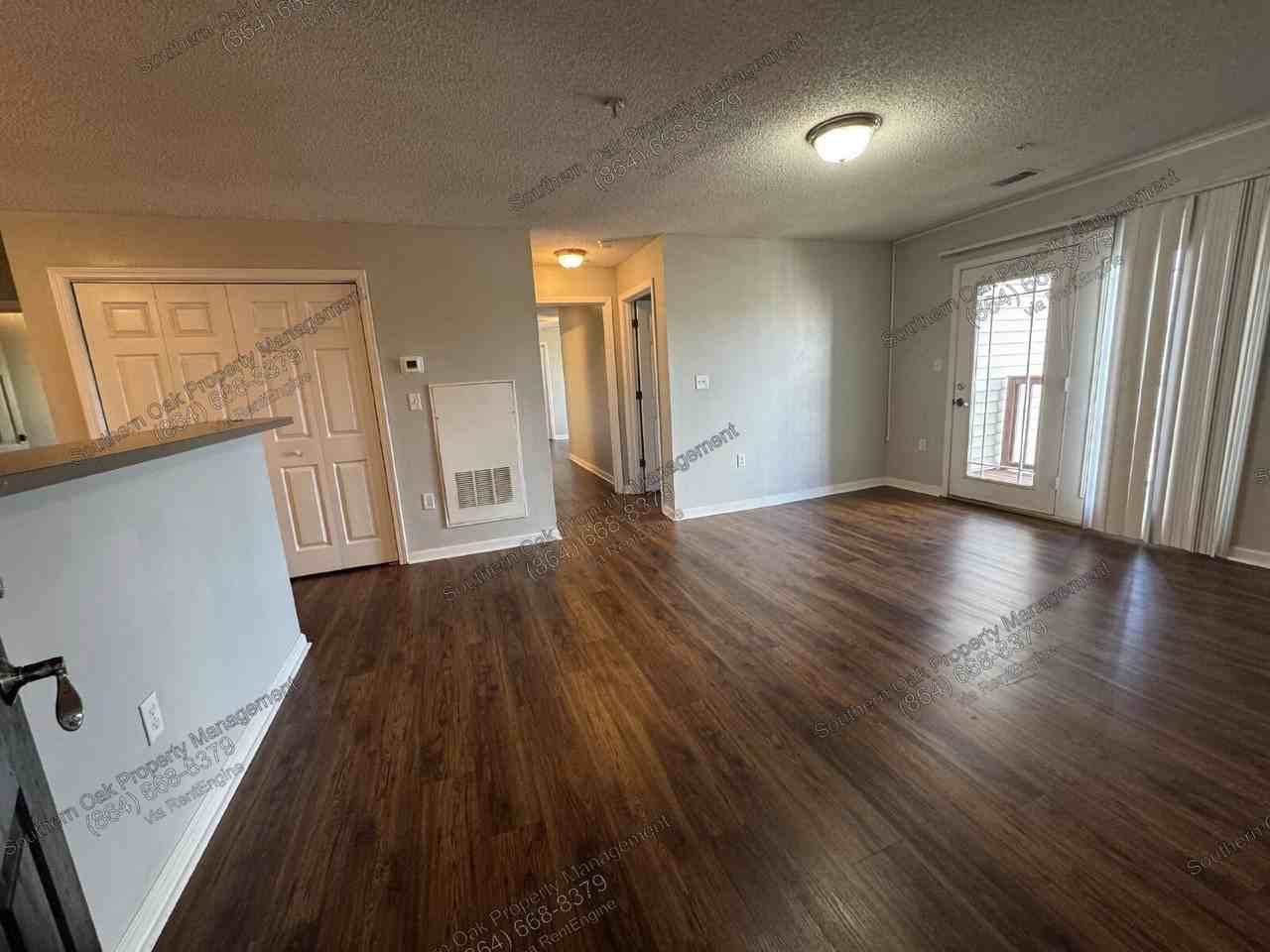 1123 Harts Ridge Dr - Photo 2 of 25