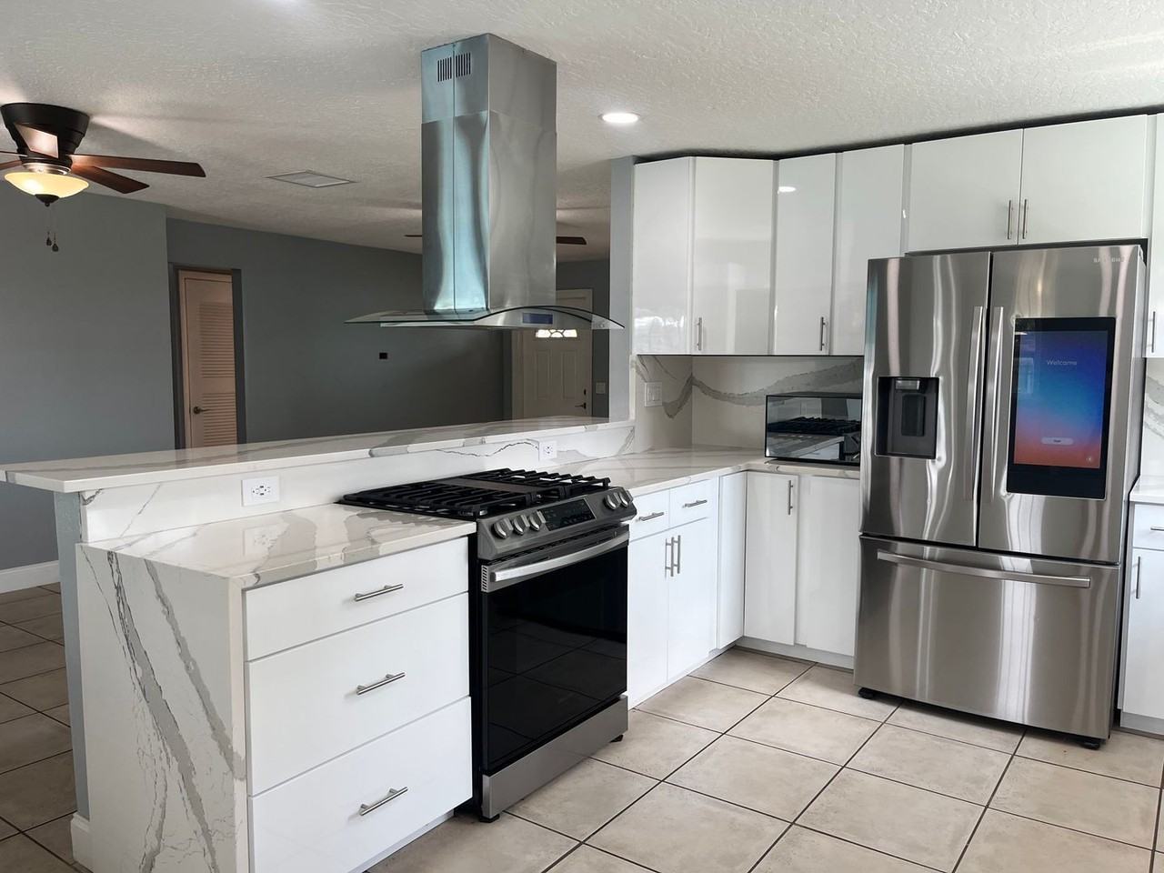 375 Carrousel Ct - Photo 6 of 27