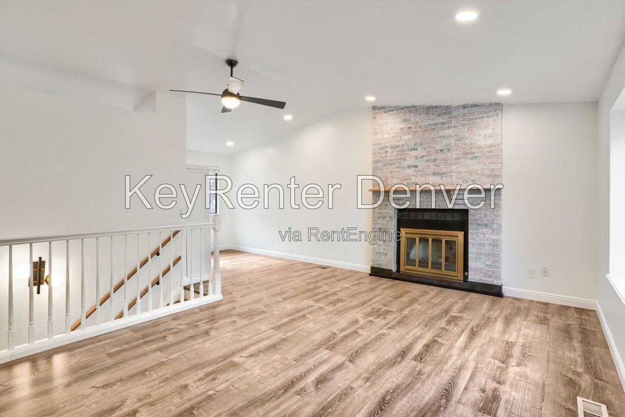 9 S Moline St - Photo 5 of 18