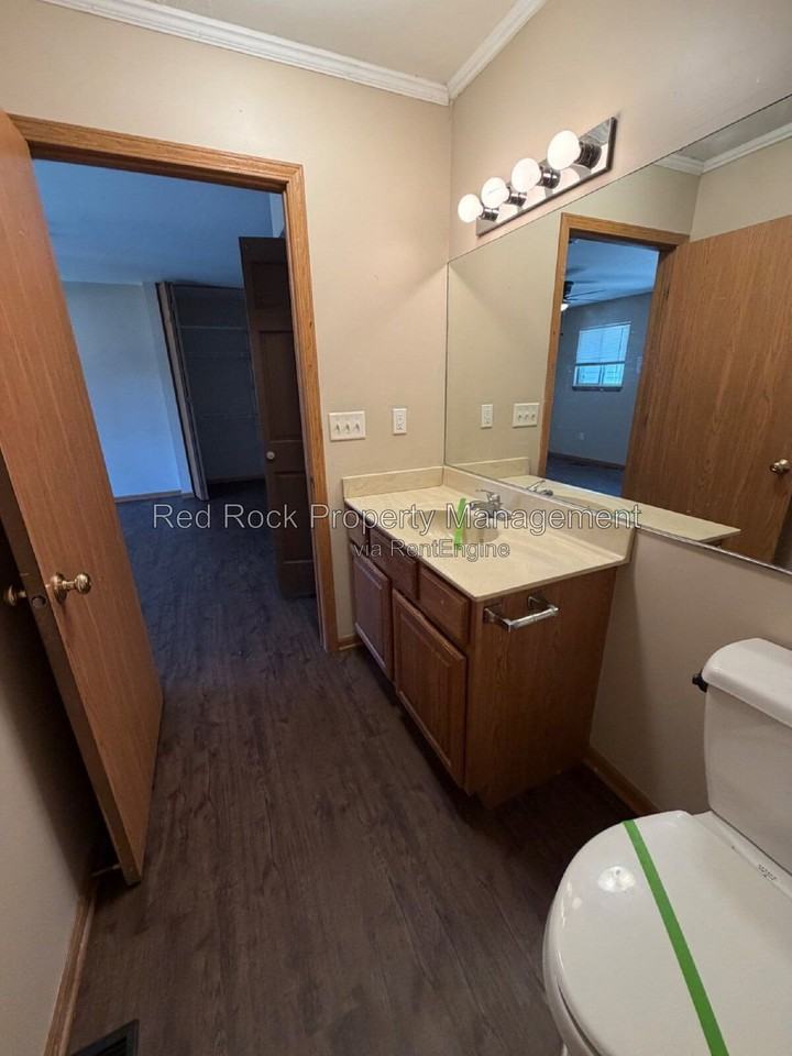 1931 Dupont Dr #102 - Photo 6 of 13