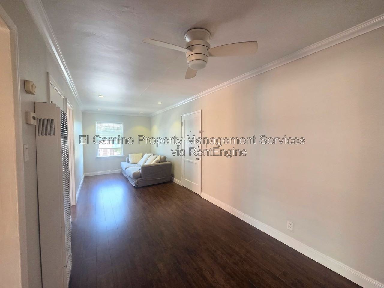 1036 E 2nd St #7 - Photo 3 of 16