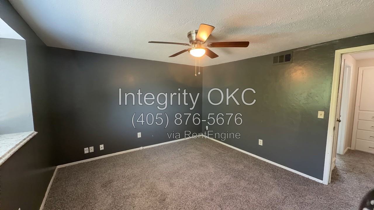 2614 Elwood Dr - Photo 7 of 30