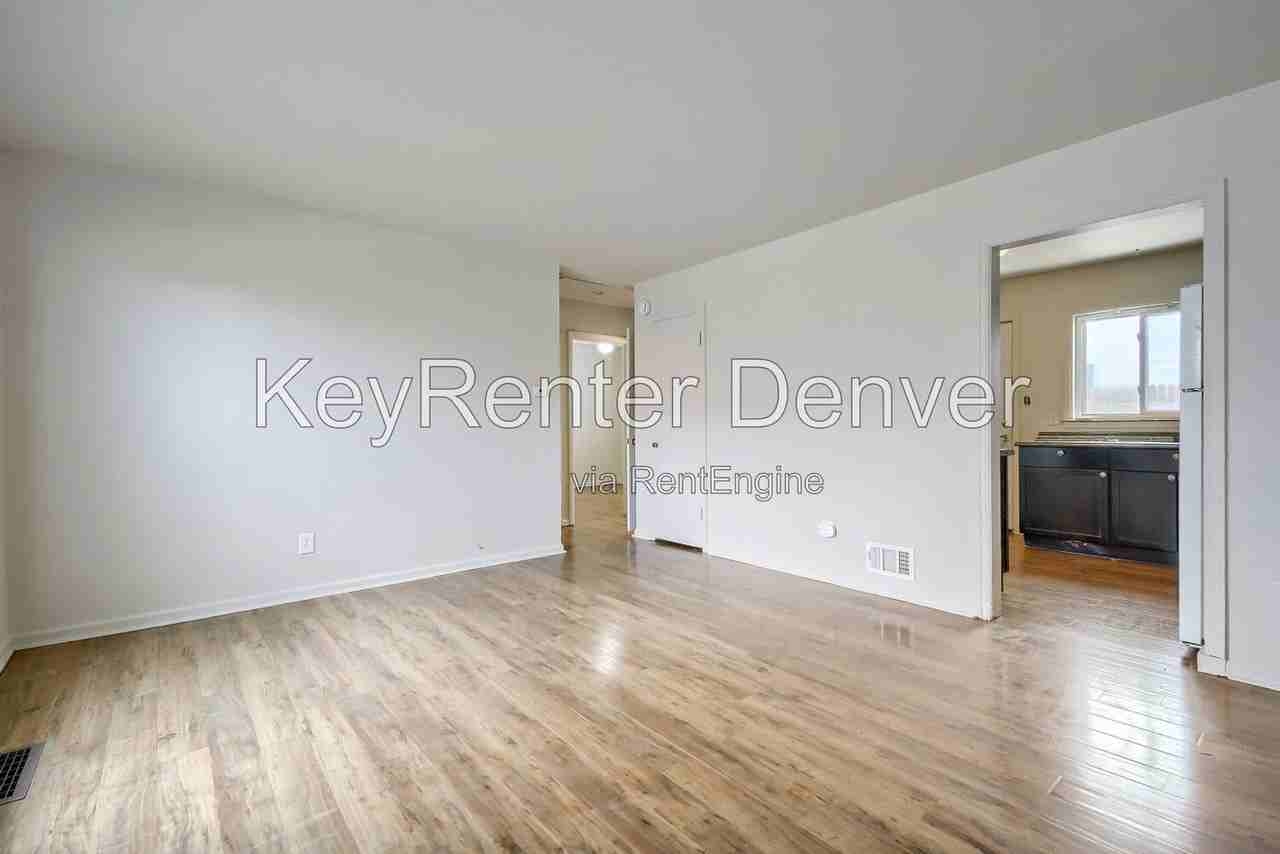 7073 W 16th Pl - Photo 4 of 12