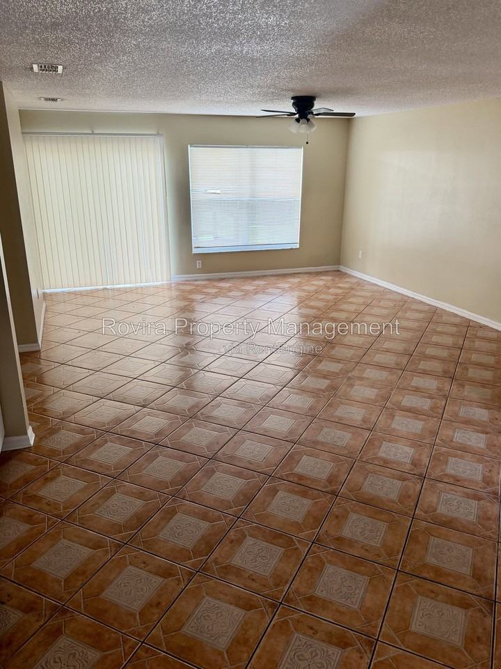 1326 Aguacate Ct - Photo 2 of 15