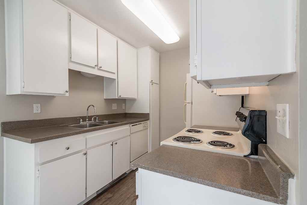 Summit Park Village - Photo 6 of 19
