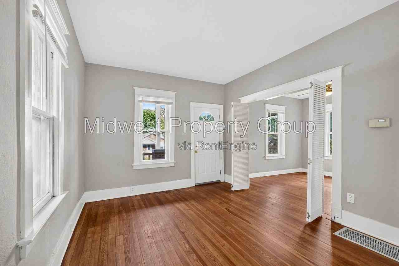 1365 Louisville Ave - Photo 6 of 19
