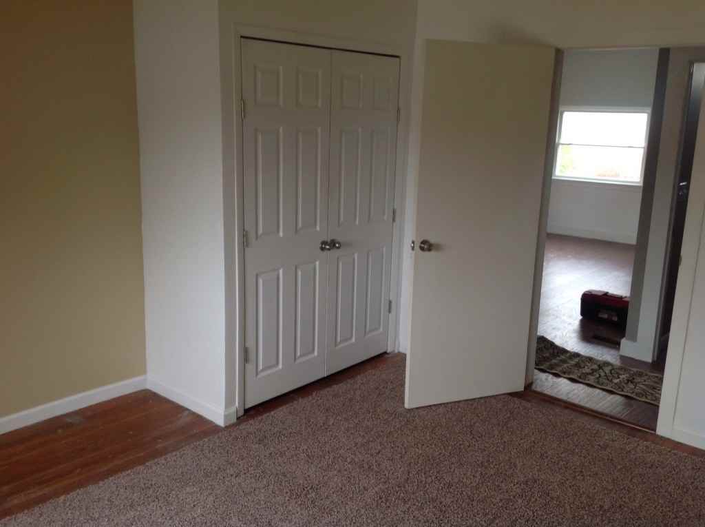 3868 Adams Ave - Photo 3 of 13