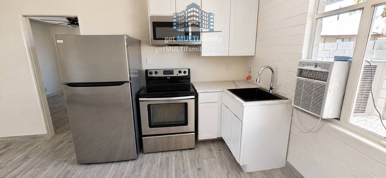 4444 N 13th Pl #2 - Photo 2 of 10