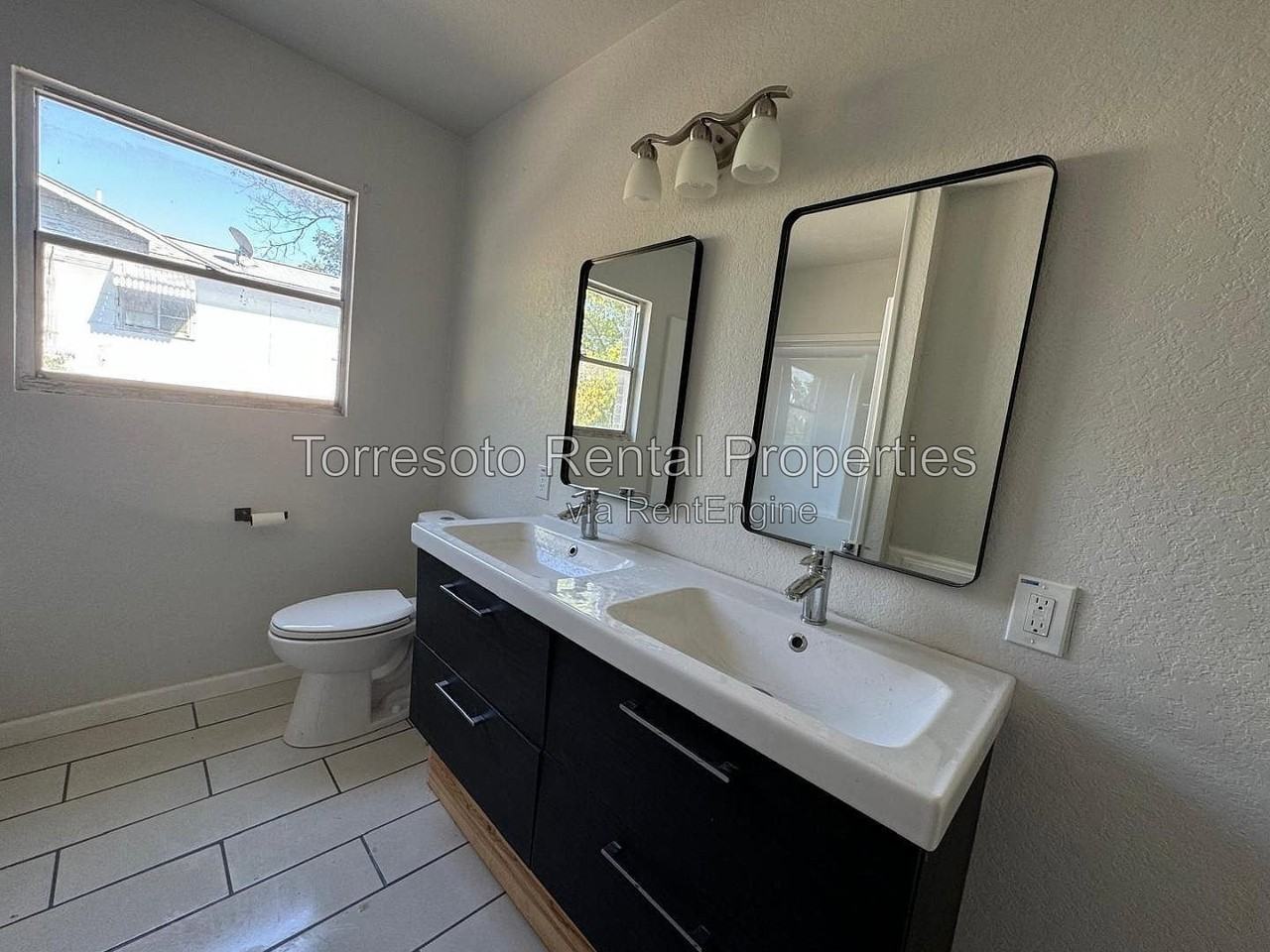 152 Shadwell Dr #D - Photo 6 of 24