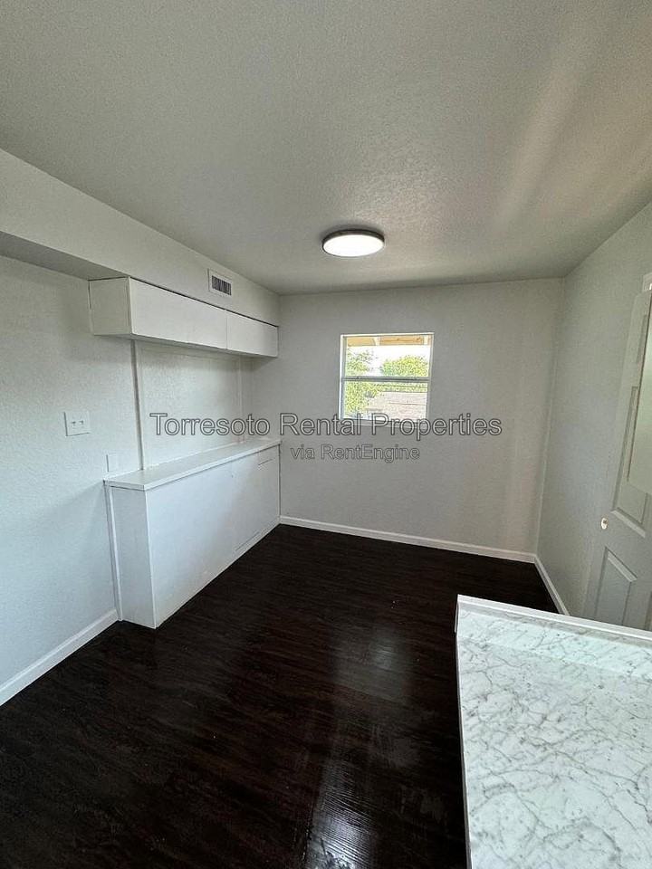 152 Shadwell Dr #D - Photo 7 of 24