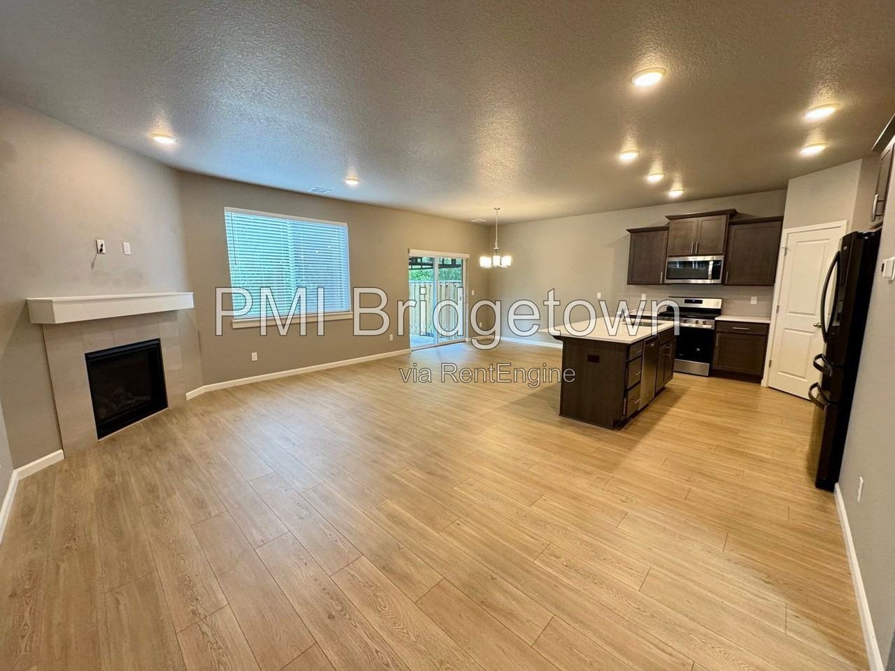 3715 Sw 190th Ter - Photo 2 of 20