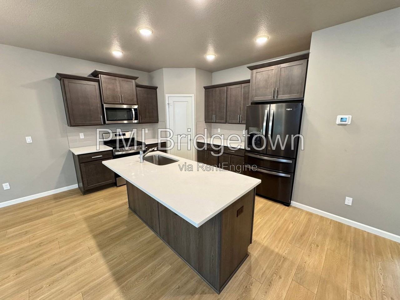 3715 Sw 190th Ter - Photo 3 of 20