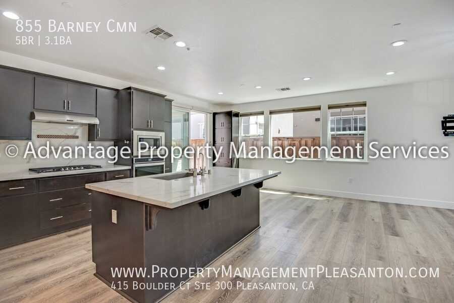 855 Barney Cmn - Photo 4 of 20