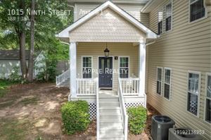 featured image of 1015 9th St #1