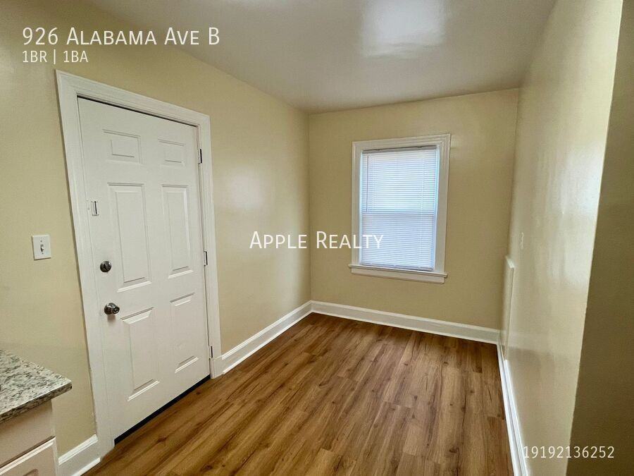 926 Alabama Ave - Photo 5 of 10