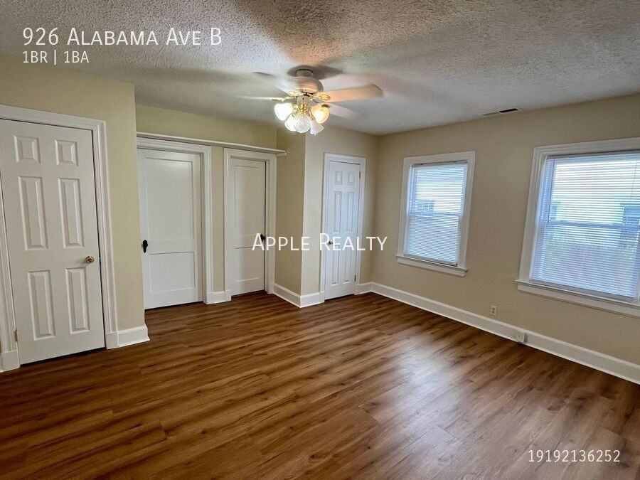926 Alabama Ave - Photo 6 of 10