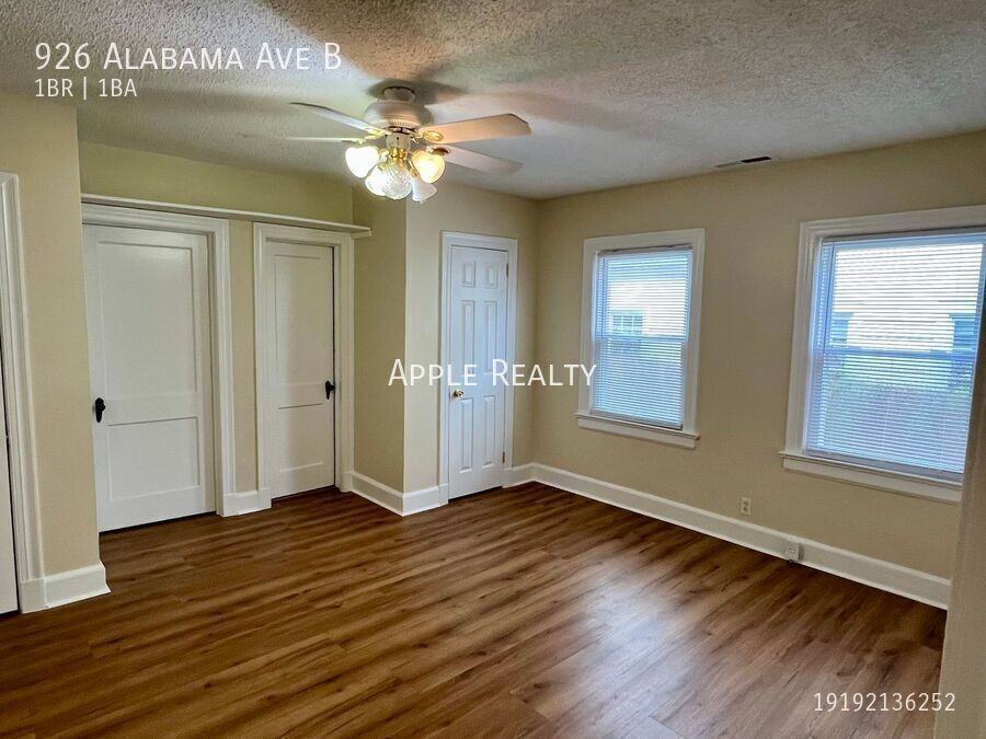 926 Alabama Ave - Photo 7 of 10