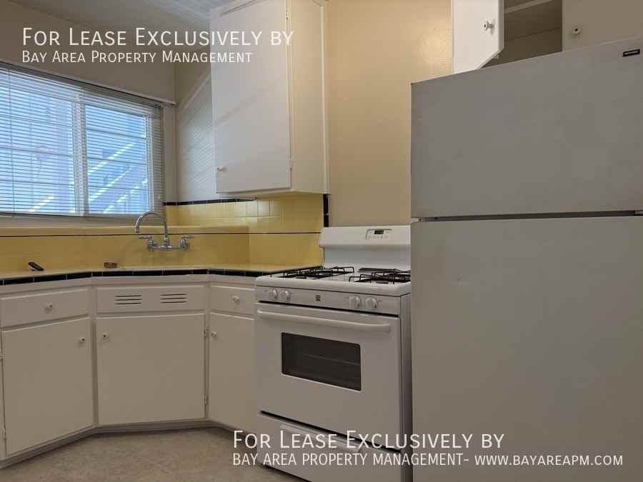5 Aragon Blvd #4 - Photo 2 of 7