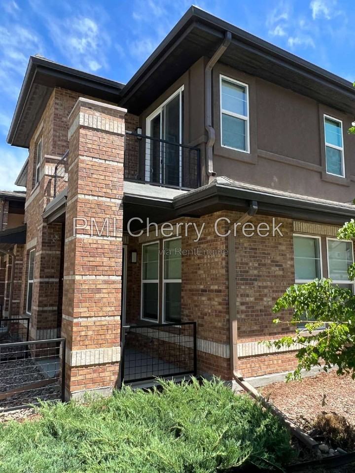 9010 E Caley Way - Photo 2 of 38