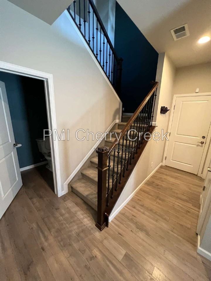 9010 E Caley Way - Photo 5 of 38