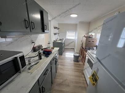 126 Park Ave - Photo 2 of 9