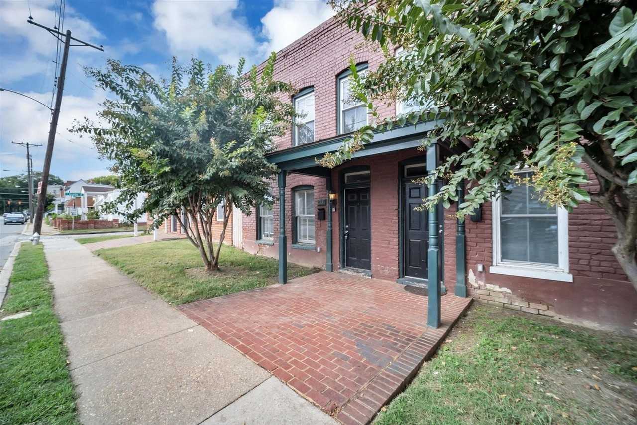 1834 Parkwood Ave - Photo 2 of 20