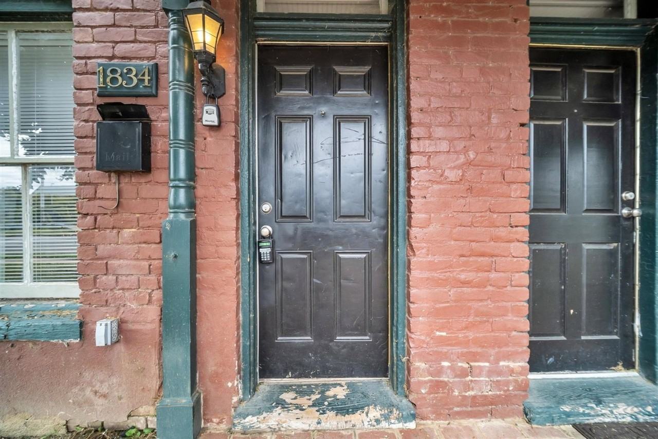 1834 Parkwood Ave - Photo 3 of 20