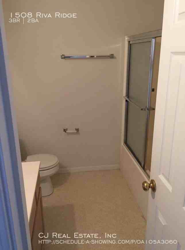 1508 Riva Ridge Ct - Photo 7 of 8