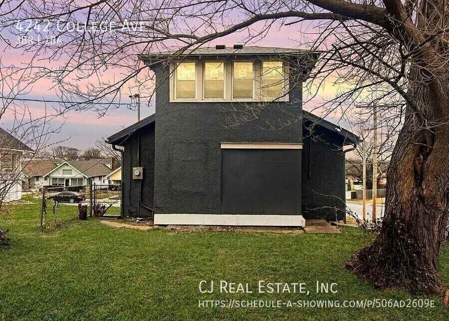4242 College Ave - Photo 7 of 7