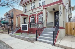 featured image of 1075 N Clarkson St #14