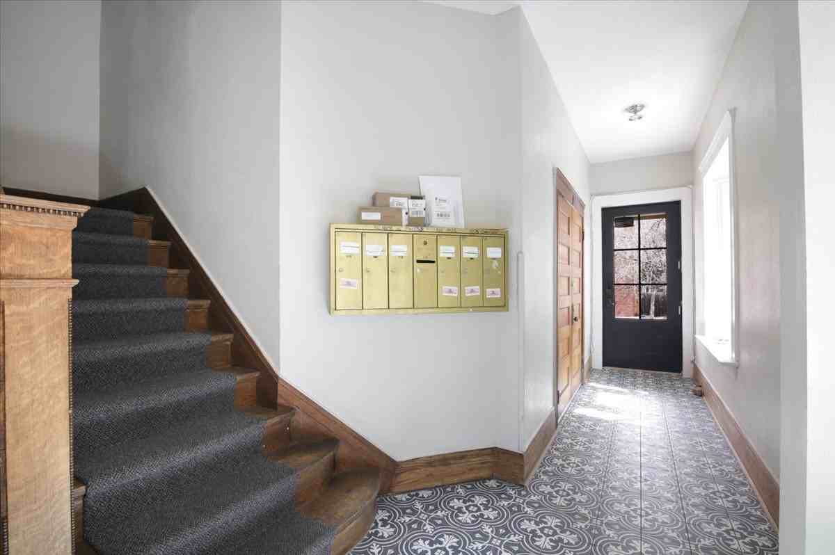 1075 N Clarkson St #14 - Photo 3 of 23