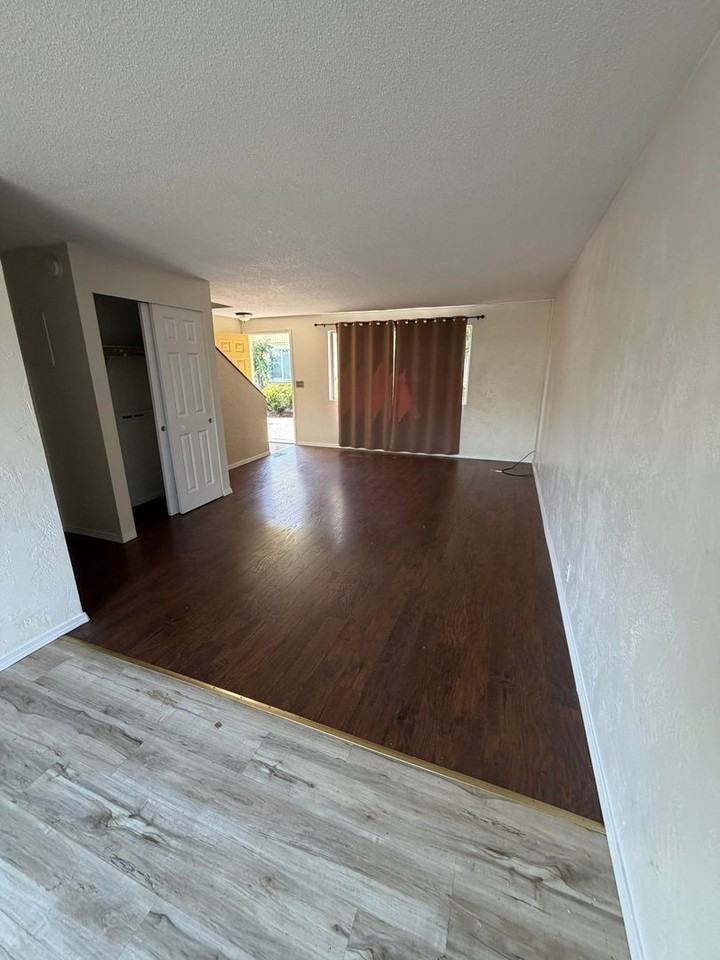 1903 W 17th Ave #A - Photo 3 of 16