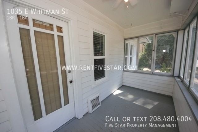 1035 E Whitman St - Photo 2 of 10