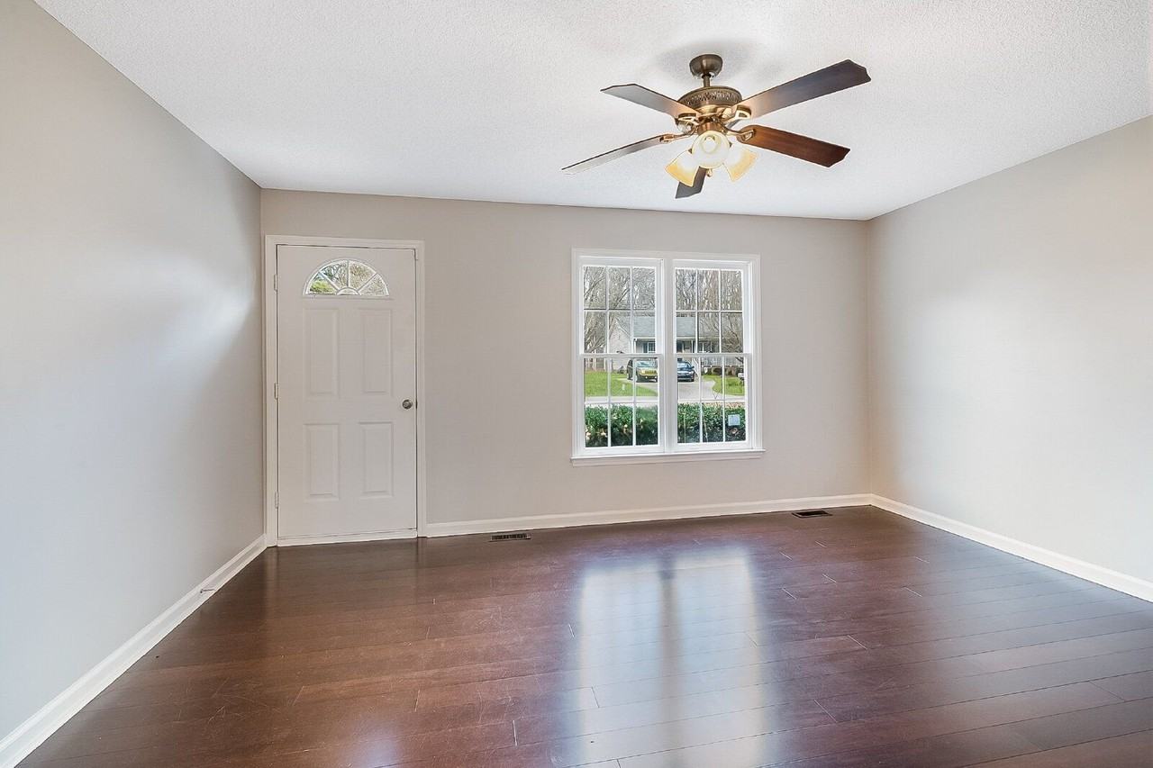 5932 Sandy Run - Photo 3 of 28