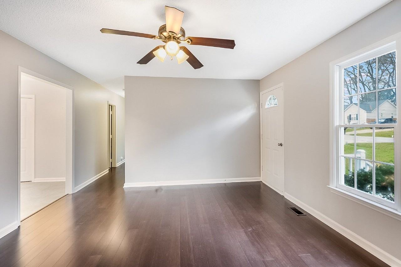 5932 Sandy Run - Photo 6 of 28