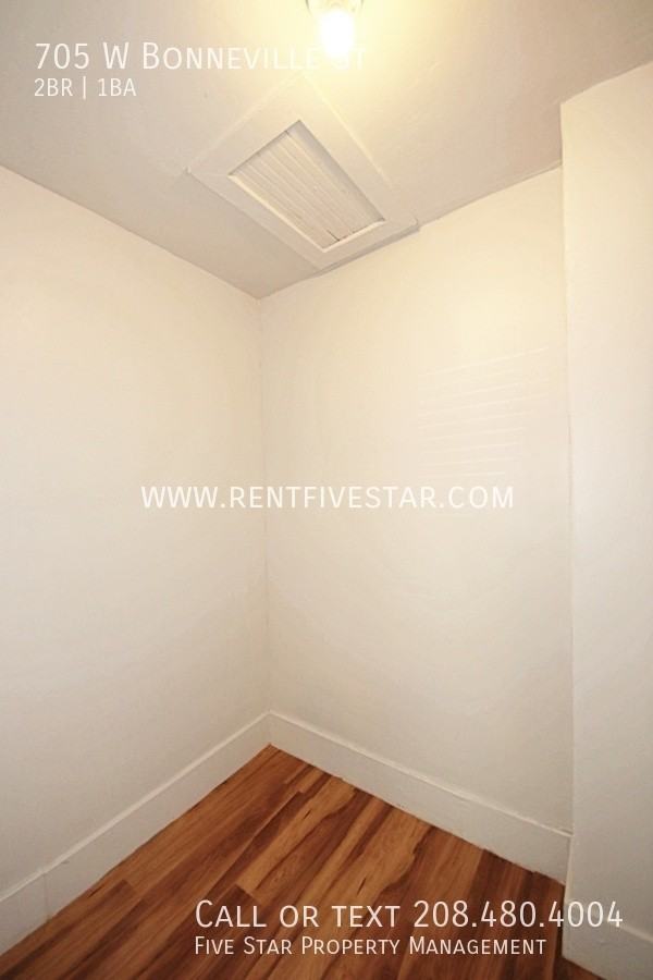 705 W Bonneville St - Photo 7 of 11