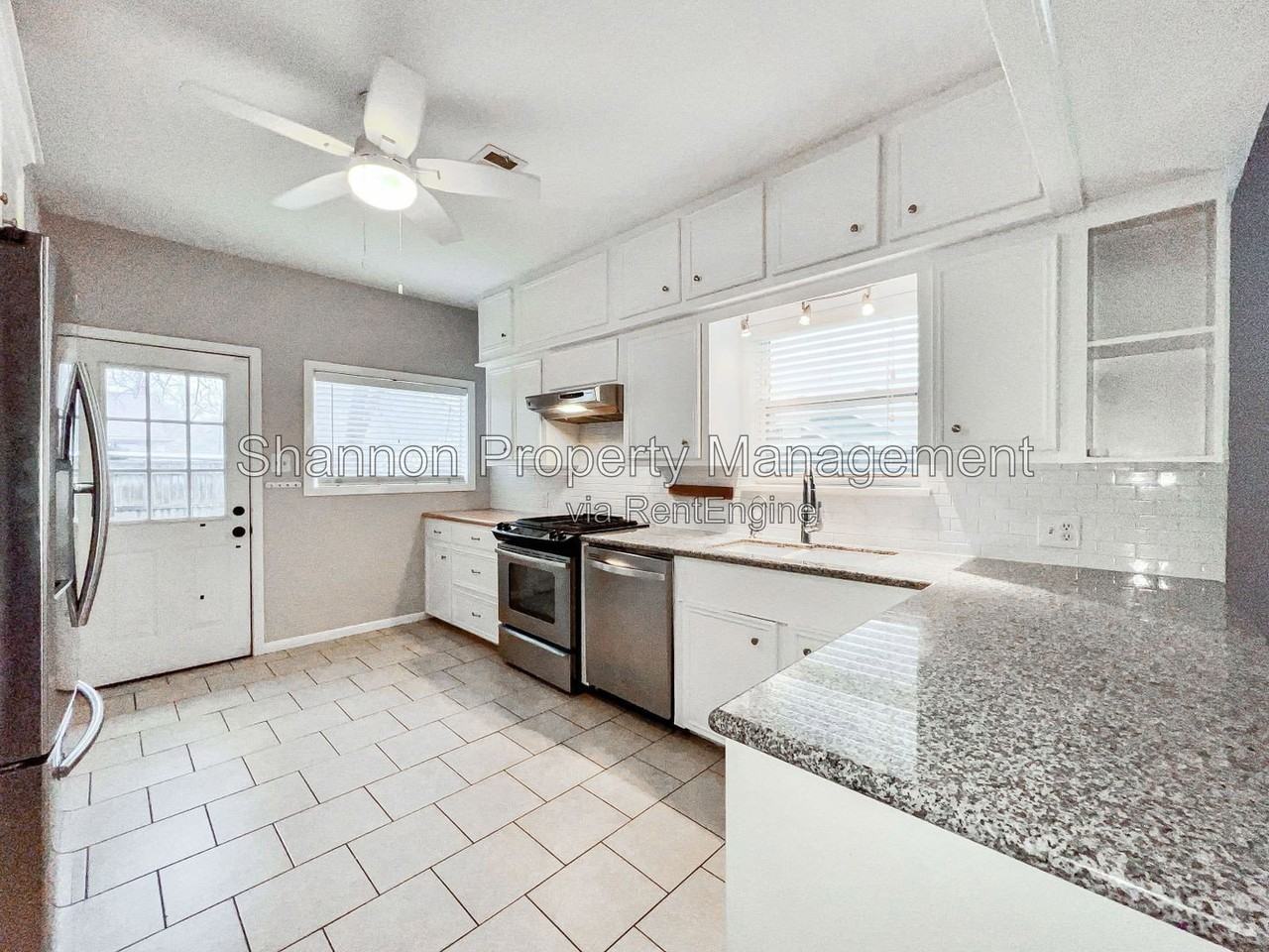 4035 Michaux St - Photo 7 of 29